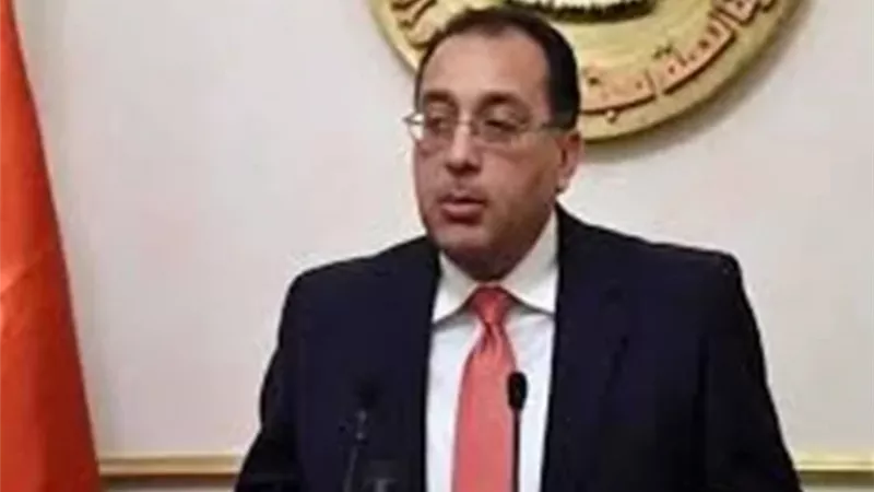 الوزراء تؤكد : تعطيل الدراسة للطلاب والمعلمين واساتذة الجامعات