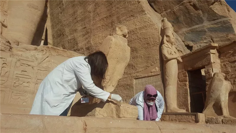 معبد أبو سمبل في استقبال زائريه بعد انتهاء مشروع تطويره