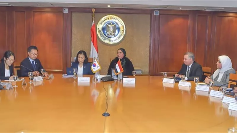 مباحثات مكثفة لوزيرتى تجارة مصر وكوريا الجنوبية