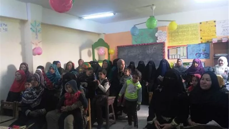 الأمراض المعدية و مخاطر الزواج المبكر قضايا يقدمها فرع ثقافة أسيوط..بالصور
