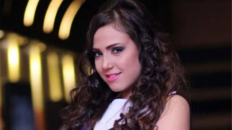 إيمي طلعت زكريا تنعى مبارك: «الخبر أبكاني.. كان قريبا من والدي».. فيديو