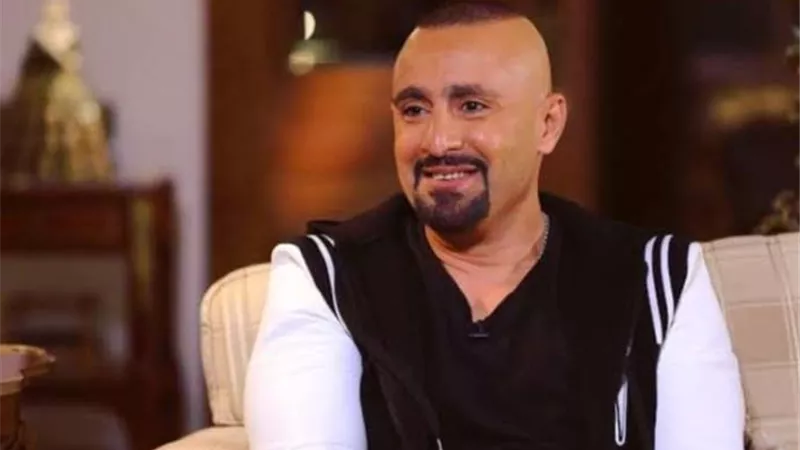 شاهد .. احدث صور للفنان احمد السقا وابنه