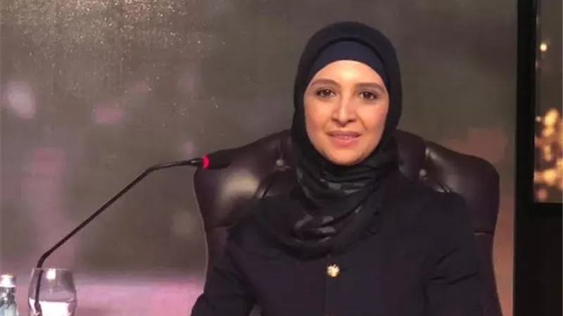 حنان ترك تعود مجددا بسبب حسني مبارك بعد اعتزالها السوشيال ميديا