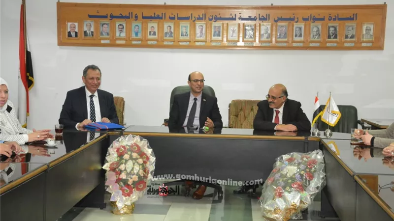 جامعة أسيوط تستقبل وفداً من الجامعتين الإيطالية والرومانية لتطوير التعليم