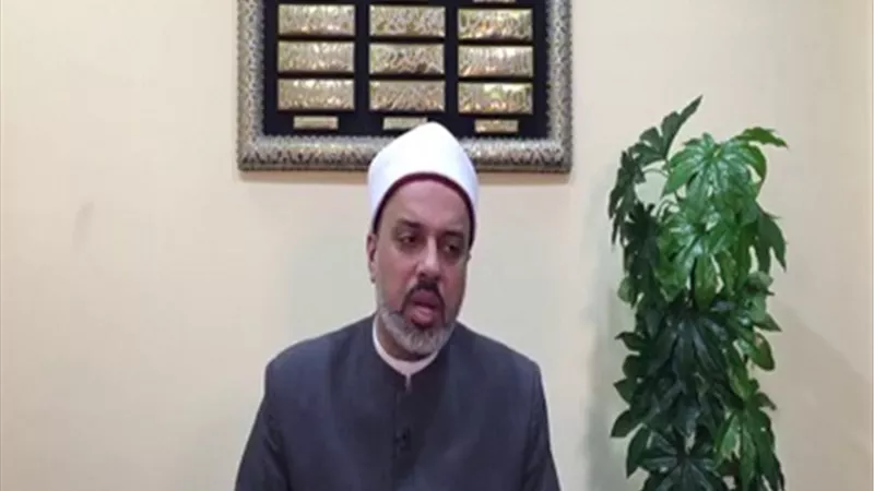 متى تمتنع الأم عن الاطلاع على عورة أولادها؟