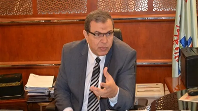 اعتماد وثيقة السفر لاستخراج تصاريح العمل للمنتهية جوازات سفرهم