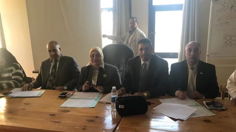 وكيل تعليم كفر الشيخ تترأس لجنتين للتجديد واختيار قيادات تعليمية لـ 136 متقدماً
