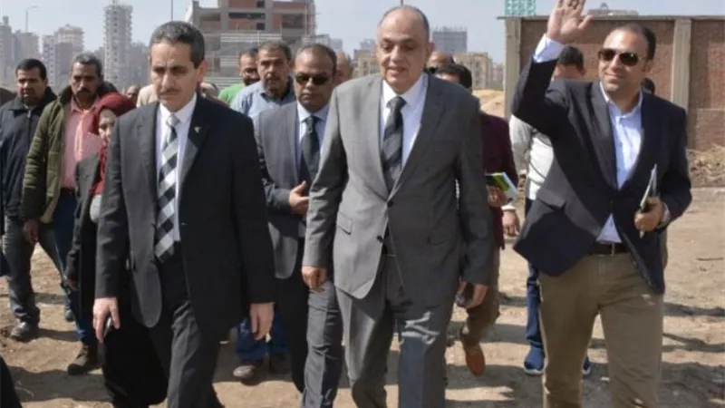 محافظ الغربية في جولة موسعة بالمنطقة الصناعية المتطورة بالمحلة الكبرى