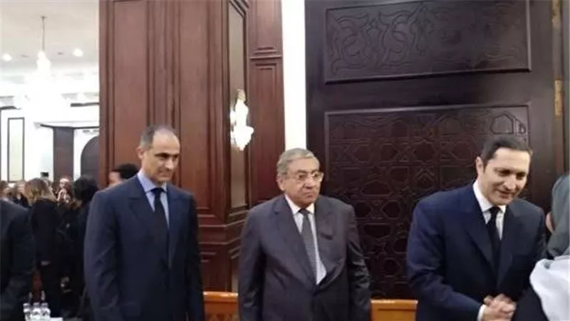 بالصور : نجوم الفن فى عزاء الرئيس الأسبق حسنى مبارك