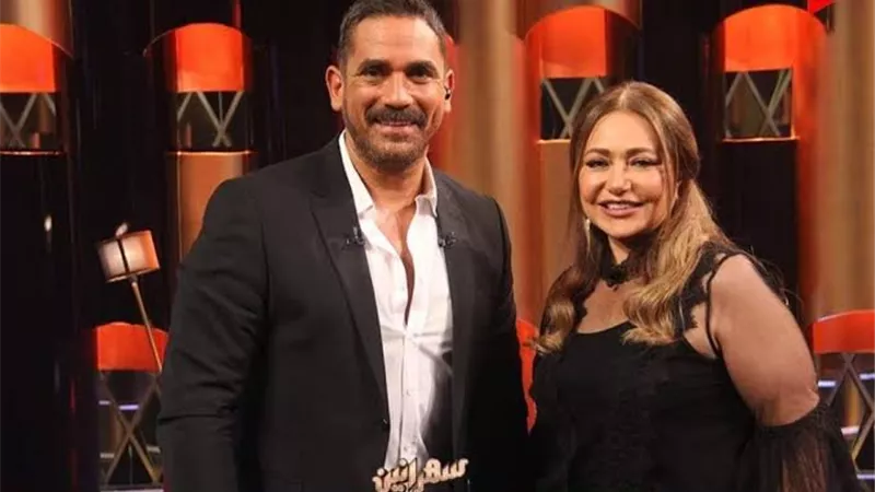 بالفيديو : امير كرارة يغازل ليلى علوى على الهواء