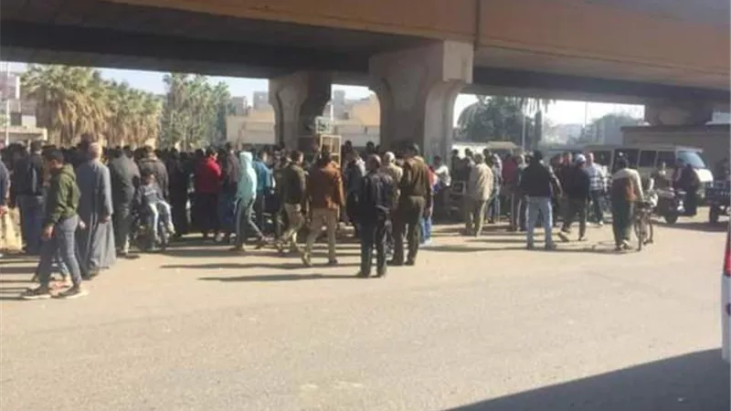 حملات نظافة بطرق الغشام وهرية والعصلوجى ومنطقة الزراعة بالزقازيق