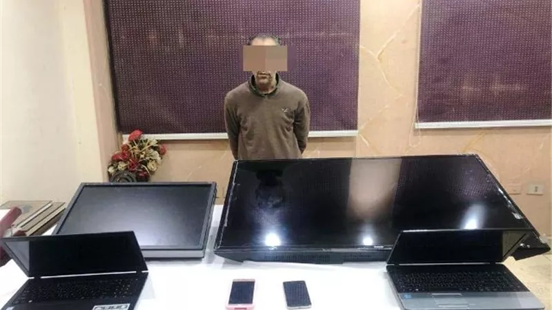 عاطل السلام شطب على مسكن المحاسب