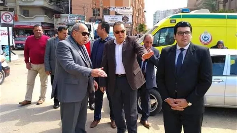 غراب يتفقد منطقة مستشفي المبره بالزقازيق ويتابع أعمال تطوير كورنيش بحر مويس