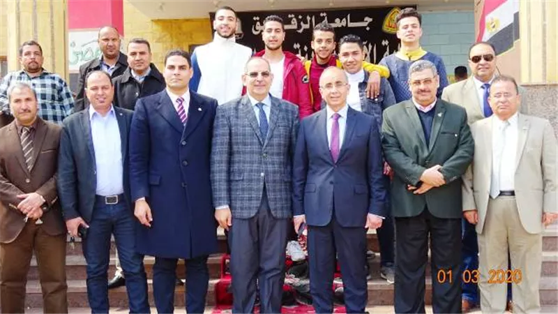 كلية الآثار بصان الحجر تستقبل رئيس جامعة الزقازيق.. صور