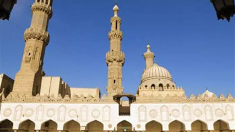 الرئيس يصدر قرارا بتعيين أربعة أعضاء جدد بهيئة كبار العلماء بالأزهر