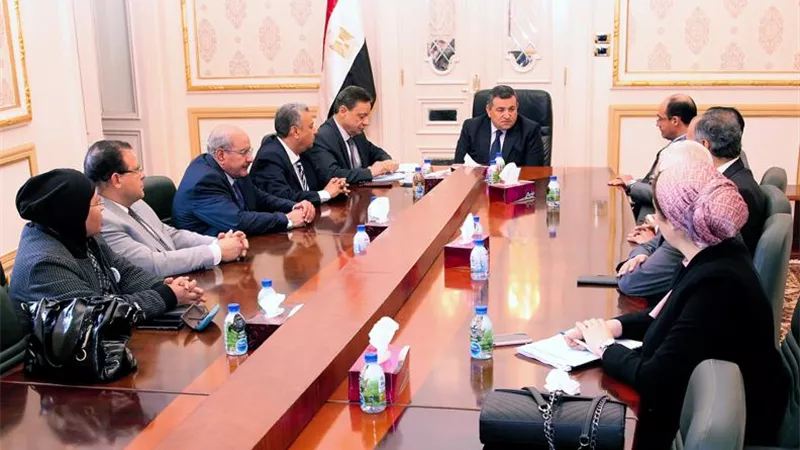 هيكل يلتقي برئيس وأعضاء الهيئة الوطنية للصحافة