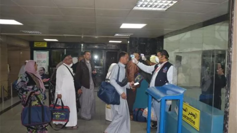الطيران : تطهير وتعقيم جميع الطائرات ومختلف وسائل النقل بالمطارات