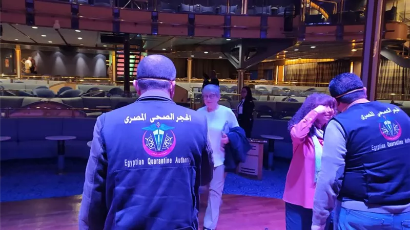 مدبولى يتابع الاجراءات الاحترازية بالمنافذ البرية والبحرية لمواجهة كورونا