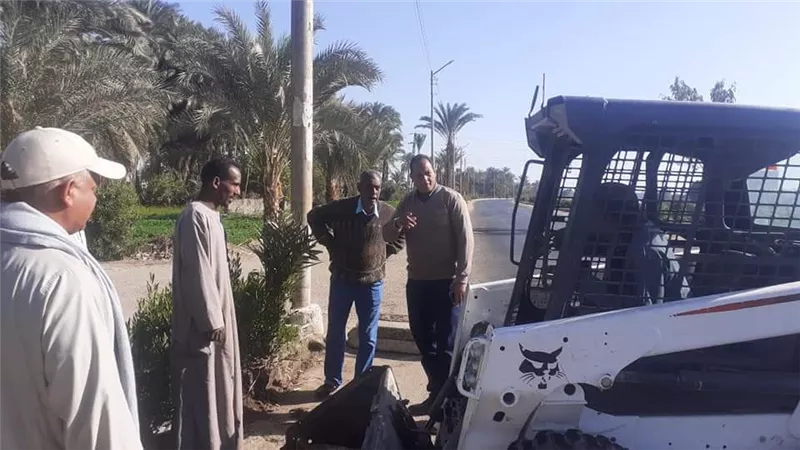 حملة نظافة وتجميل بقريتى منشية النوبة والعديسات بالأقصر