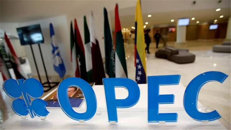 دول أوبك+ تبحث تخفيضات كبيرة لإنتاج النفط خلال هذا الأسبوع