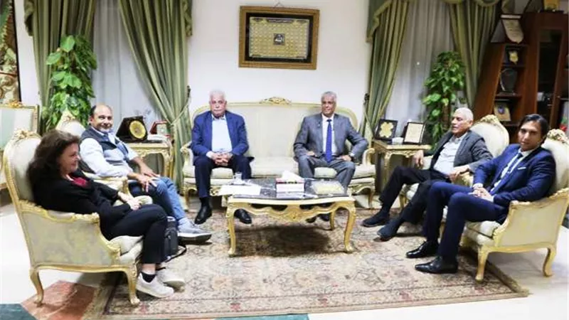 فوده يستقبل رئيس جمعية 