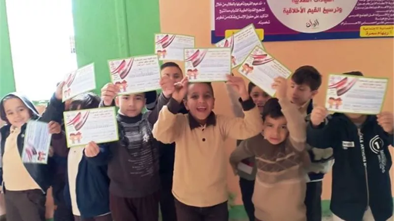 الكشف على 350 تلميذ بحملة 100 مليون صحة بمدرسة أحمد عرابى بدكرنس
