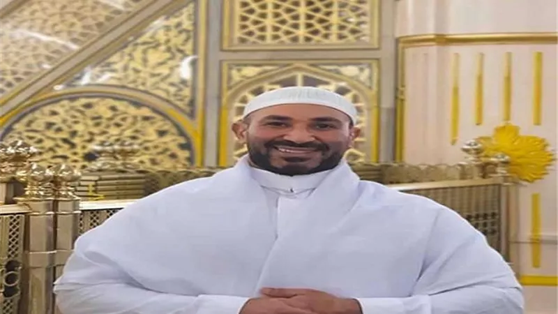 من العمرة.. أحمد سعد يدعم شيرين عبد الوهاب بعد حكم حبس حسام حبيب