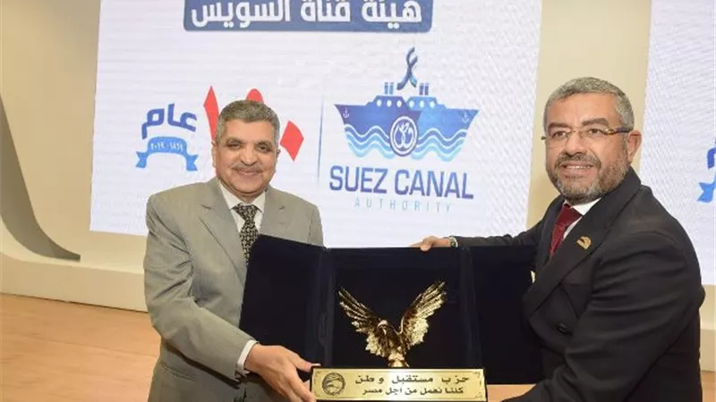 الفريق ربيع:كراكتين جديدتين لدعم أسطول هيئة قناة السويس