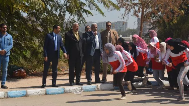 نائب رئيس جامعة الأزهر يفتتح اللقاء القمي للمجموعات بفرع أسيوط .صور