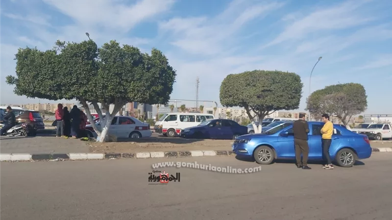 حالة من الانضباط المرورى بالعاشر من رمضان نتيجة انتشار اللجان المفاجئة