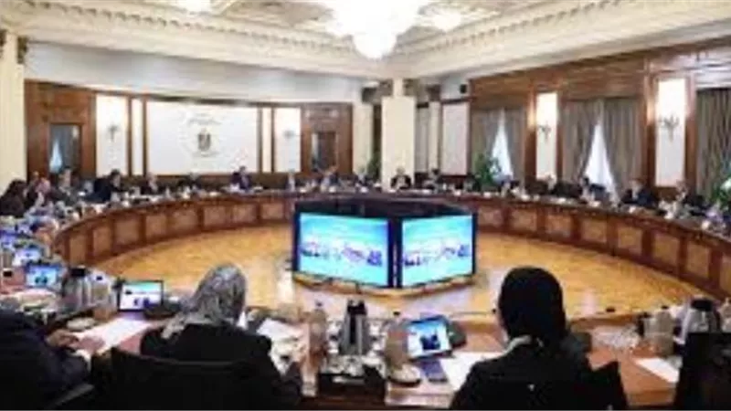 مجلس الوزراء يوضح حقيقة قرار إخلاء المدارس