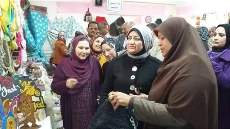 افتتاح المعرض السنوي للمدرسة المنتجة ببنى سويف.صور