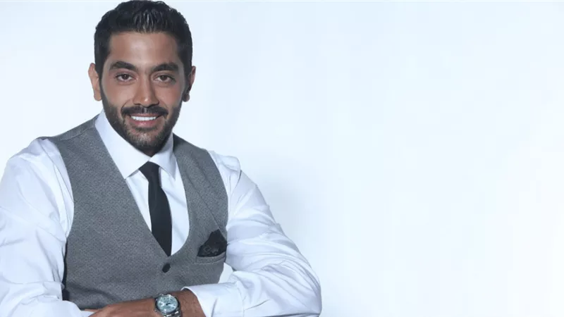 أحمد فلوكس: زواجى من سيدة أعمال ثرية قريبأ وأعجز عن شراء شبكتها