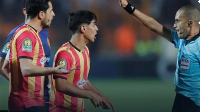 مدافع الترجى الموقوف يشارك فى مواجهة الزمالك .. تعرف على السبب