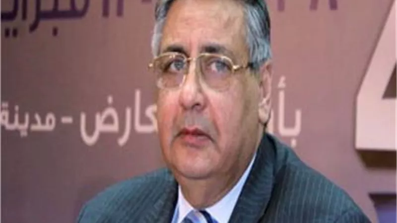 بالفيديو.. هل يقضي ارتفاع درجات الحرارة على كورونا ؟ وزيرة الصحة الأسبق يجيب