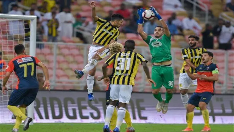 موعد مباراة الاتحاد والحزم بالدوري السعودي والقنوات الناقلة