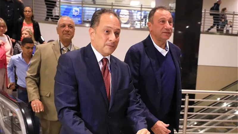 سفير مصر بجنوب افريقيا ينسق حضور الجاليات العربية مباراة الاهلى وصن داونز