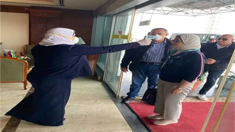 وزير الصحة تعود من الصين بعد بحث سبل التعاون في مكافحة فيروس الكورونا المستجد