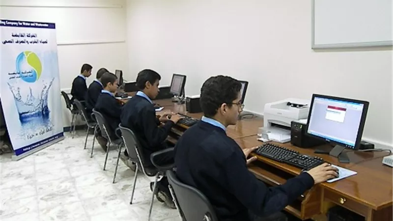 وزير الإسكان يشيد بتجربة الشركة القابضة لمياه الشرب والصرف الصحى