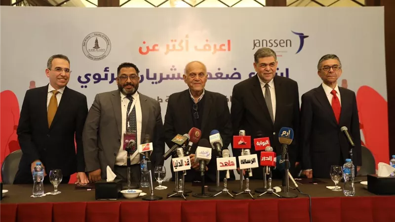 مجدى يعقوب: ارتفاع ضغط الشريان الرئوي سبب رئيسى للوفاة والأعاقة في مصر