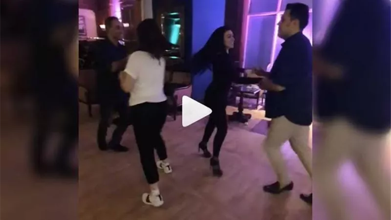 بالفيديو : وصلة رقص بين نسرين طافش وميرهان حسين تشعل السوشيال ميديا