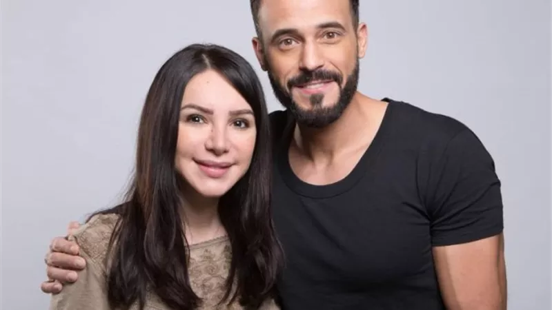 مفاجأة من يوسف الشريف لزوجته إنجى علاء فى كواليس 
