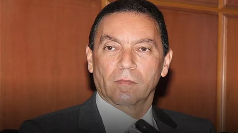 الناظر في التاسعةمساء:الصداع والحرارةالمرتفعةوالسعال الجاف اهم اعراض كورونا