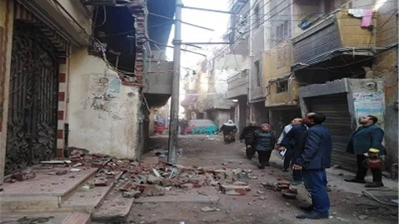 إنهيار منزل سكني بالمحلة دون وقوع مصابين