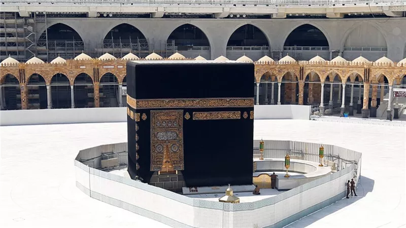 السعودية تفتح المطاف لغير المعتمرين