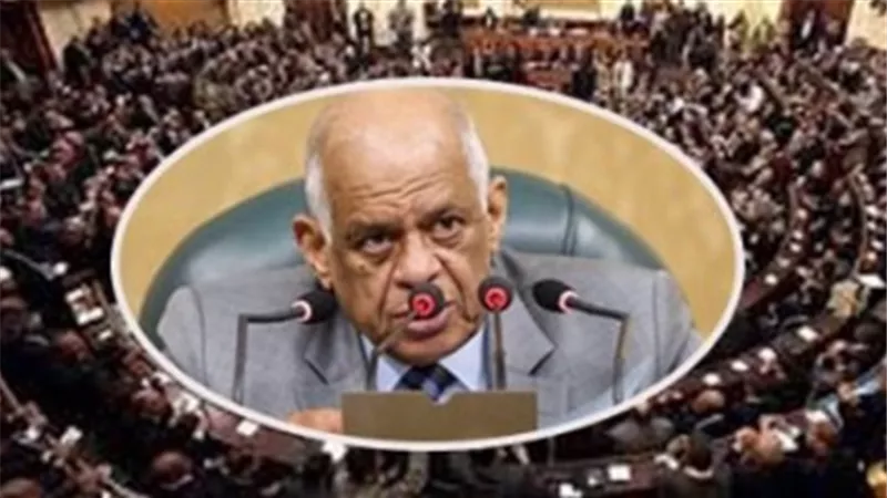 عبد العال يفتتح أعمال الجلسة العامة للبرلمان
