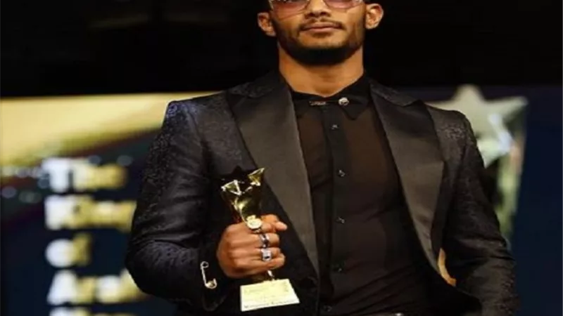 رد نارى من محمد رمضان لمتابع طلب منه التواضع.. فيديو