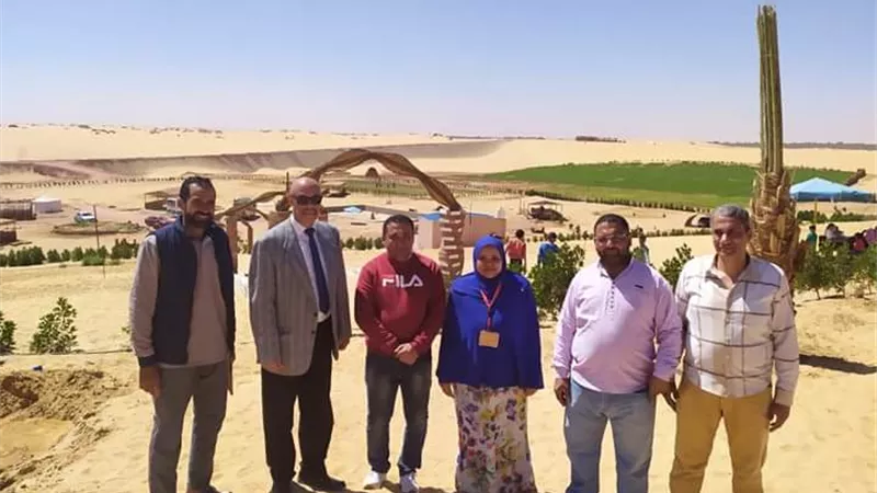 رئيس مركز الداخلة يتفقد منتجع الرملة لدعم مشروعات الشباب بالوادى الجديد