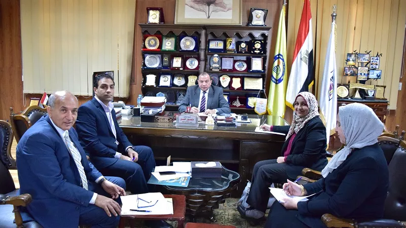 جامعة بني سويف تشارك في ماراثون مركز مجدي يعقوب للقلب