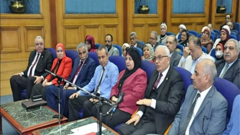 حجازي: الوزارة حريصة على حقوق المعلمين في الترقي وتطوير منظومة التدريب